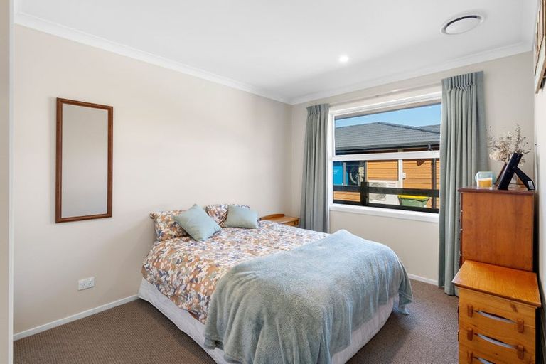 Photo of property in 10 Magnolia Place, Levin, 5510