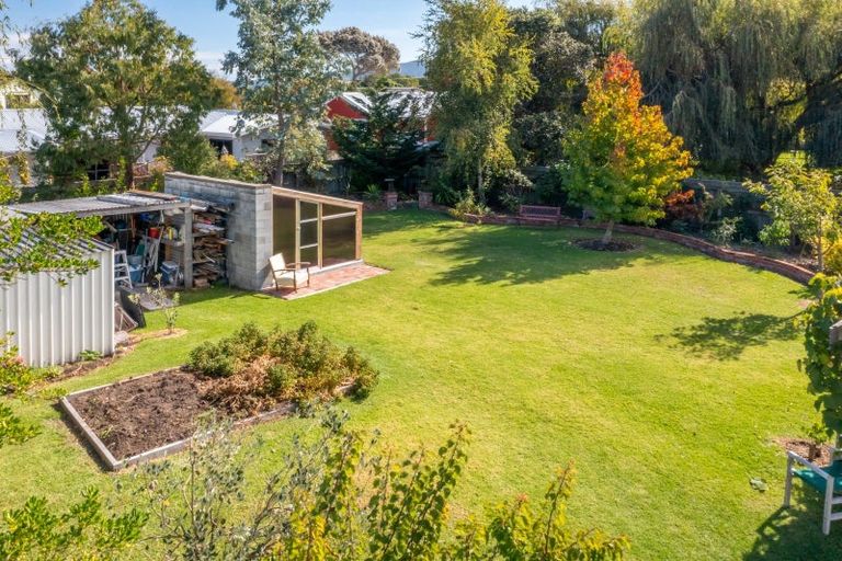 Photo of property in 16 Ruru Road, Otaihanga, Paraparaumu, 5036