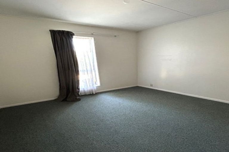 Photo of property in 37 Churchill Crescent, Featherston, 5710