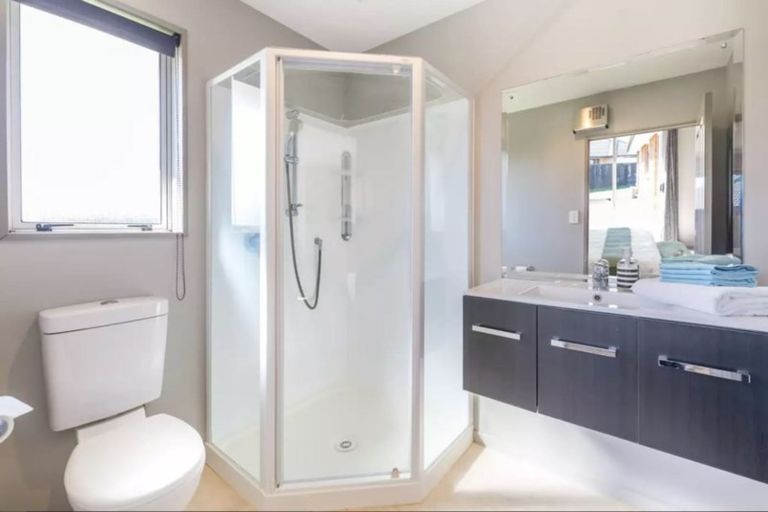 Photo of property in 71 Overbury Crescent, Rolleston, 7614