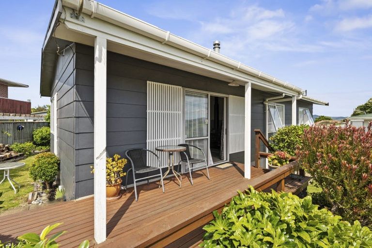 Photo of property in 15a Coulter Road, Owhata, Rotorua, 3010