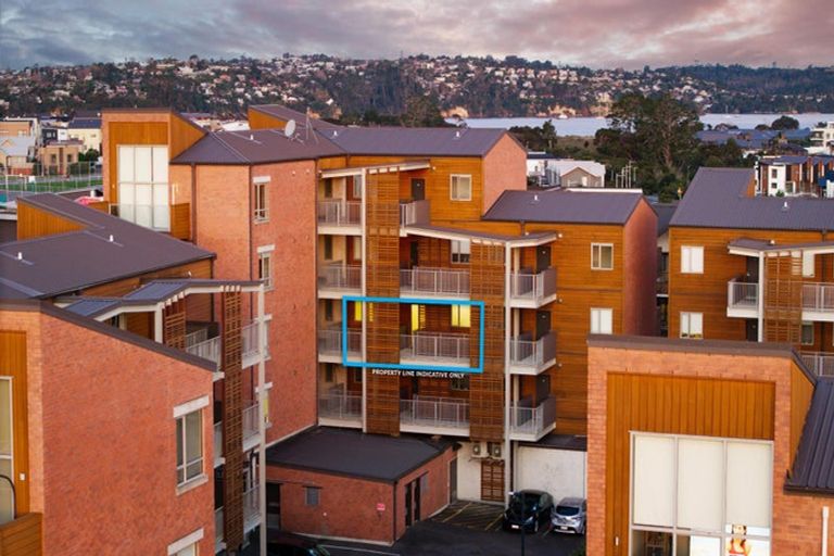 Photo of property in 203/160a Hobsonville Point Road, Hobsonville, Auckland, 0616