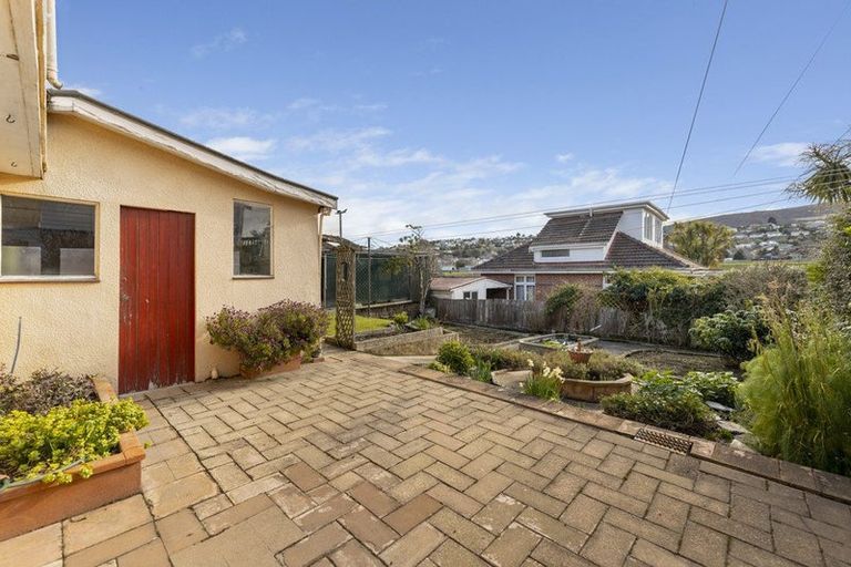 Photo of property in 23 Wales Street, Maori Hill, Dunedin, 9010