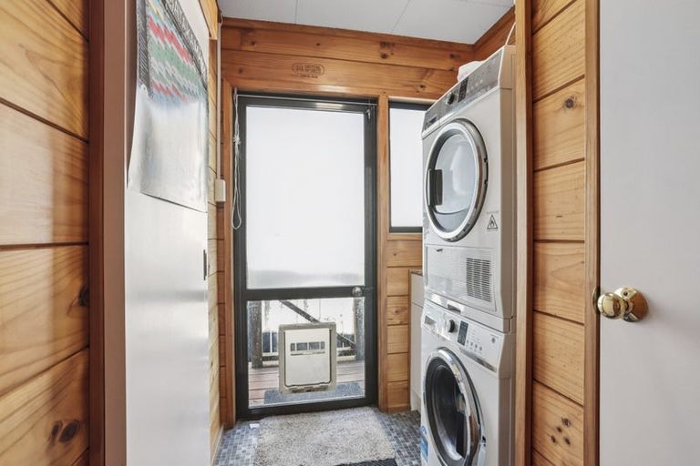 Photo of property in 42 Withers Road, Glen Eden, Auckland, 0602