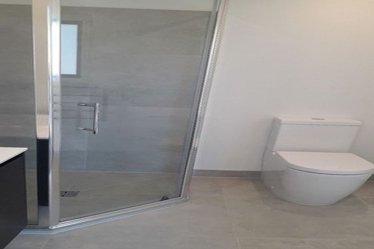 Photo of property in 2 Liquidambar Drive, Hobsonville, Auckland, 0616