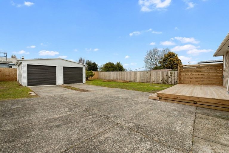 Photo of property in 20 Keats Crescent, Enderley, Hamilton, 3214