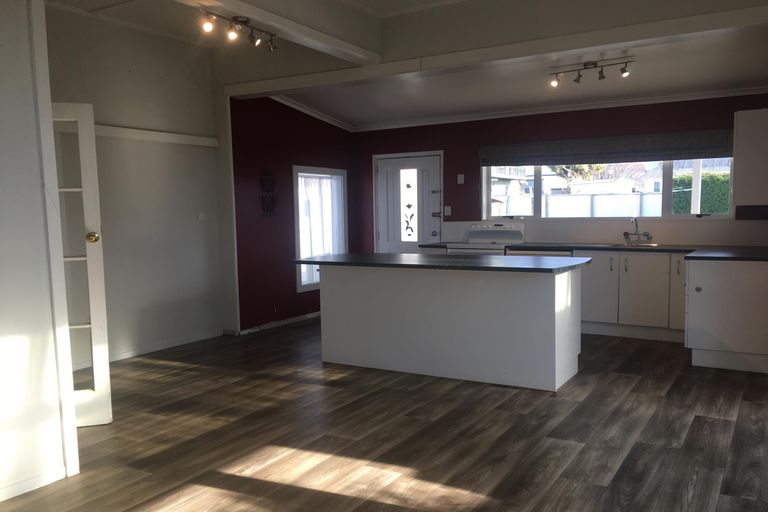 Photo of property in 14 Harris Street, Waimate, 7924