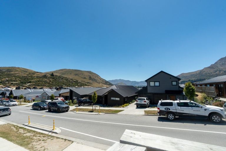 Photo of property in 93 Jack Hanley Drive, Jacks Point, Queenstown, 9371