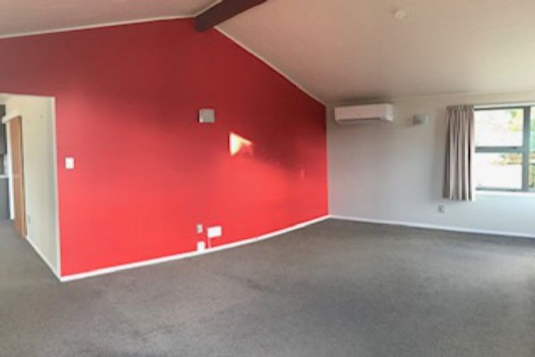 Photo of property in 20 Hapi Street, Pomare, Rotorua, 3015