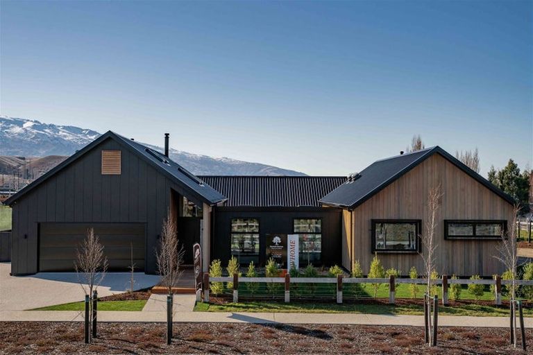 Photo of property in Wooing Tree Vineyard Ltd, 1 Vintage Street, Cromwell, 9310