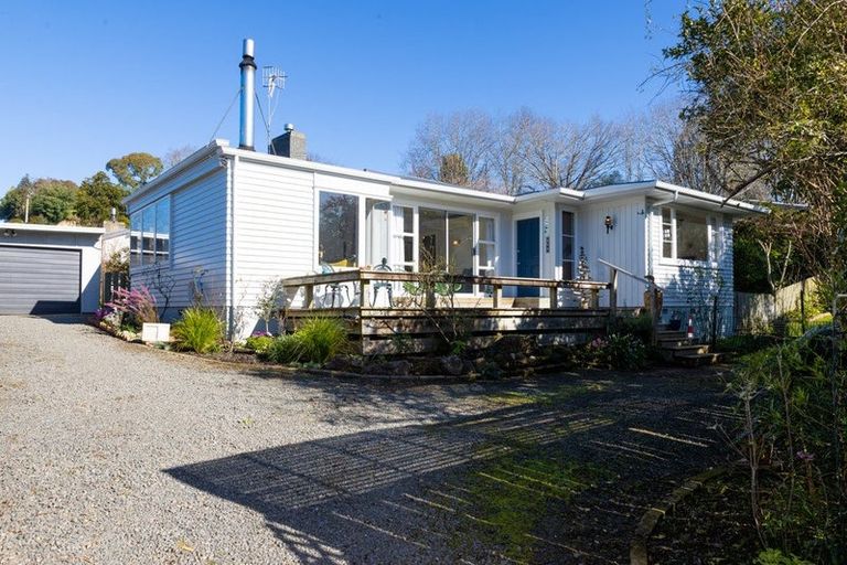 Photo of property in 10 Keirunga Road, Havelock North, 4130