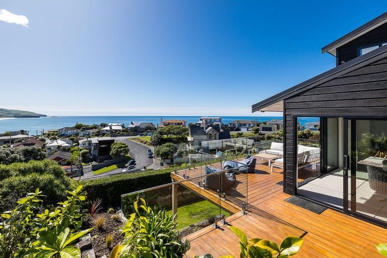 Photo of property in 54 Cliffs Road, Saint Clair, Dunedin, 9012