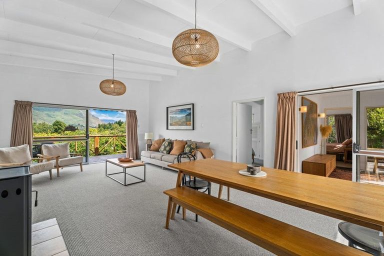 Photo of property in 50 Beacon Point Road, Wanaka, 9305