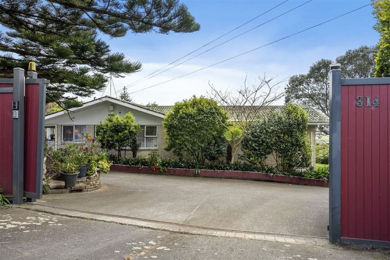 Photo of property in 314 Redoubt Road, Totara Park, Auckland, 2019