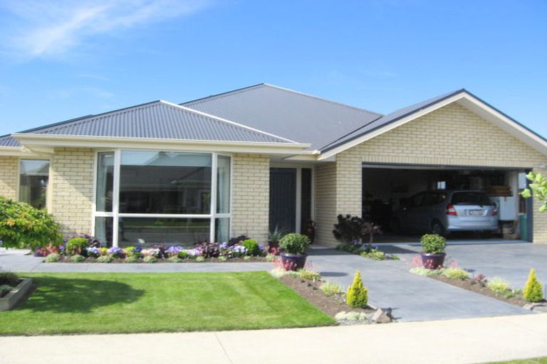 Photo of property in 68 Beechwood Drive, Northwood, Christchurch, 8051