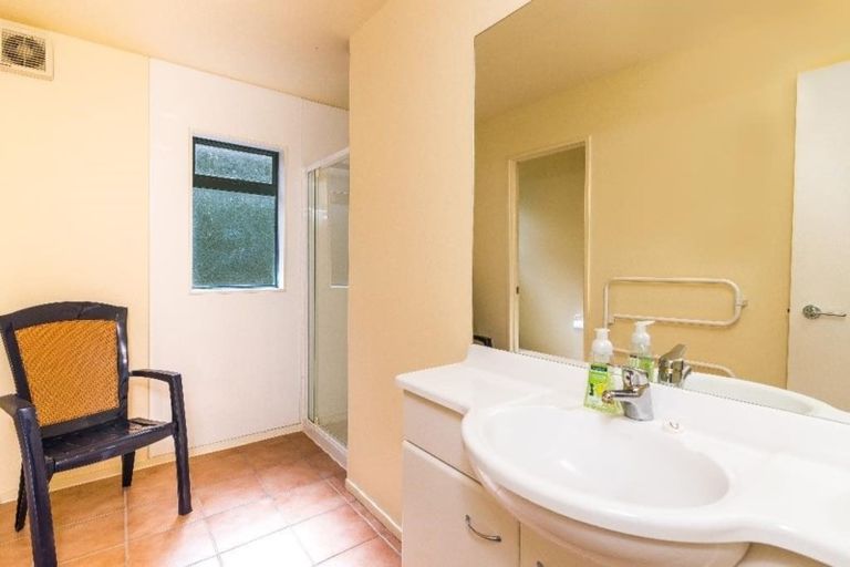 Photo of property in 25 Logan Avenue, Wharewaka, Taupo, 3330