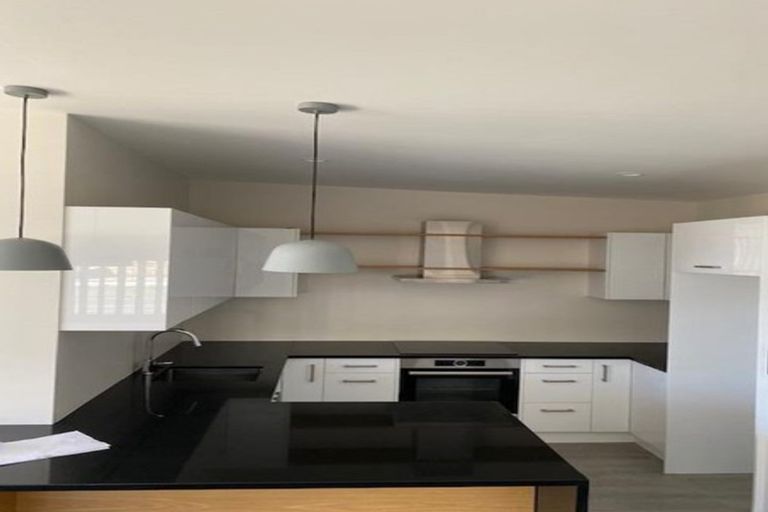 Photo of property in 1/49 Ohaupo Road, Melville, Hamilton, 3206