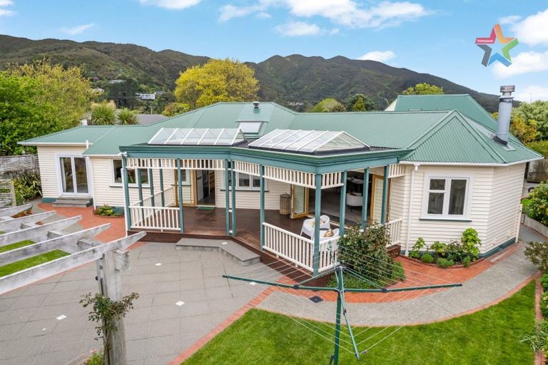 Photo of property in 183 Waiwhetu Road, Waterloo, Lower Hutt, 5011
