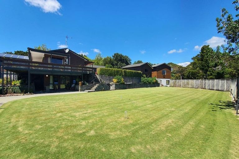 Photo of property in 76 Brick Bay Drive, Sandspit, Warkworth, 0982
