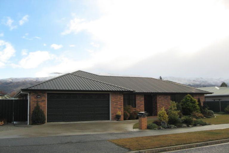 Photo of property in 42 Cairnmuir Crescent, Cromwell, 9310
