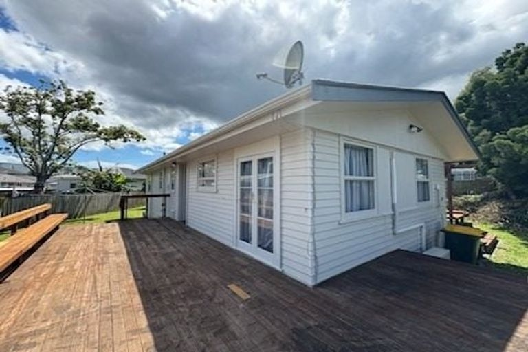 Photo of property in 13 Feasegate Street, Manurewa, Auckland, 2102