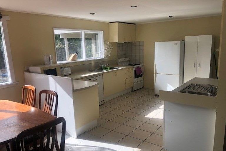 Photo of property in 176 Withells Road, Avonhead, Christchurch, 8042