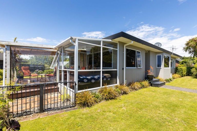 Photo of property in 369 Mangorei Road, Merrilands, New Plymouth, 4312