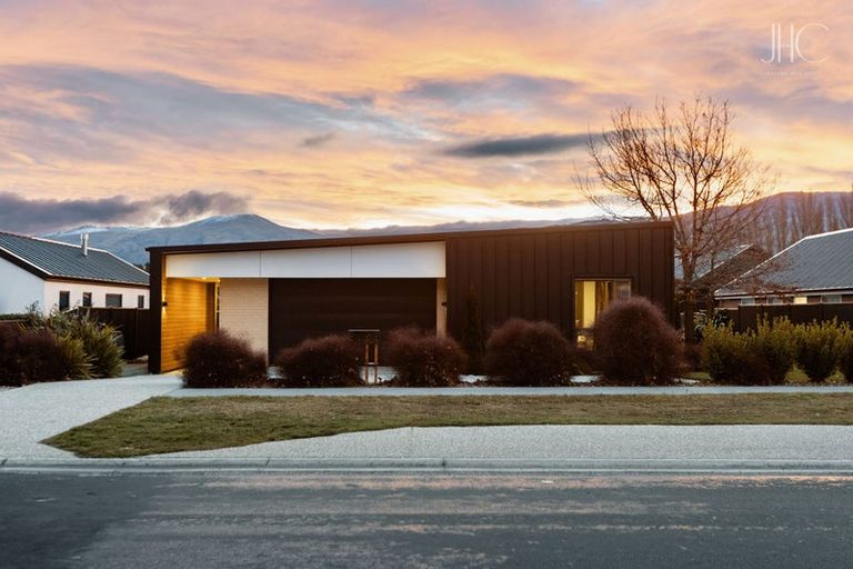 Photo of property in 7 Alpha Street, Cromwell, 9310