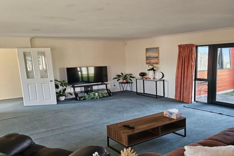 Photo of property in 79 Leighton Avenue, Waiwhetu, Lower Hutt, 5010