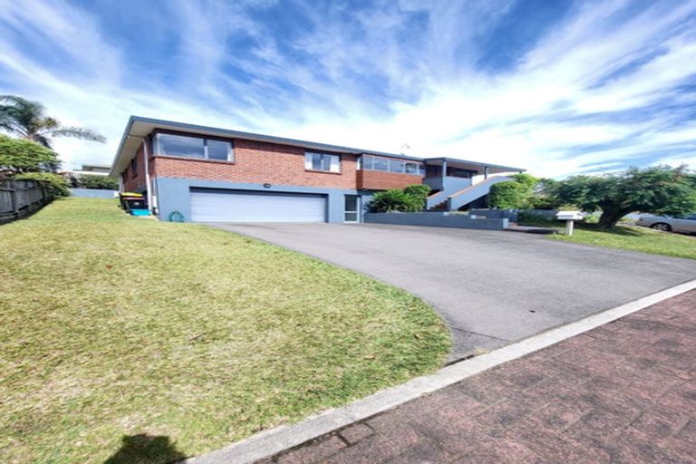Photo of property in 3 Oakland Way, Welcome Bay, Tauranga, 3112