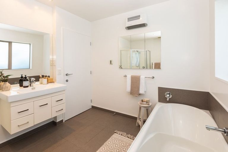 Photo of property in 32 Gainsborough Street, Hoon Hay, Christchurch, 8025