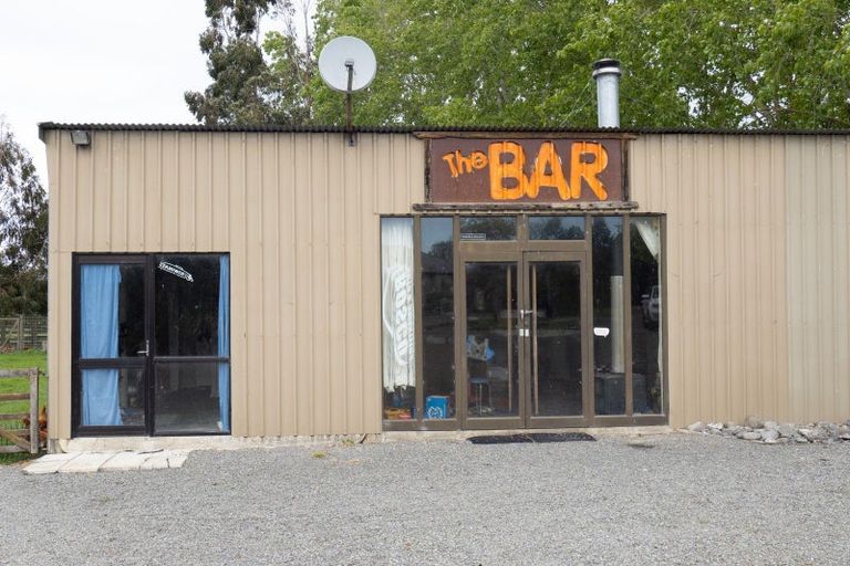 Photo of property in 128 Johnstone Street, Tinwald, Ashburton, 7774