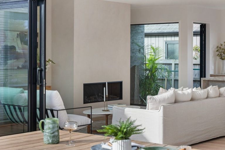 Photo of property in 21 William Gilbert Drive, Mangawhai, 0505