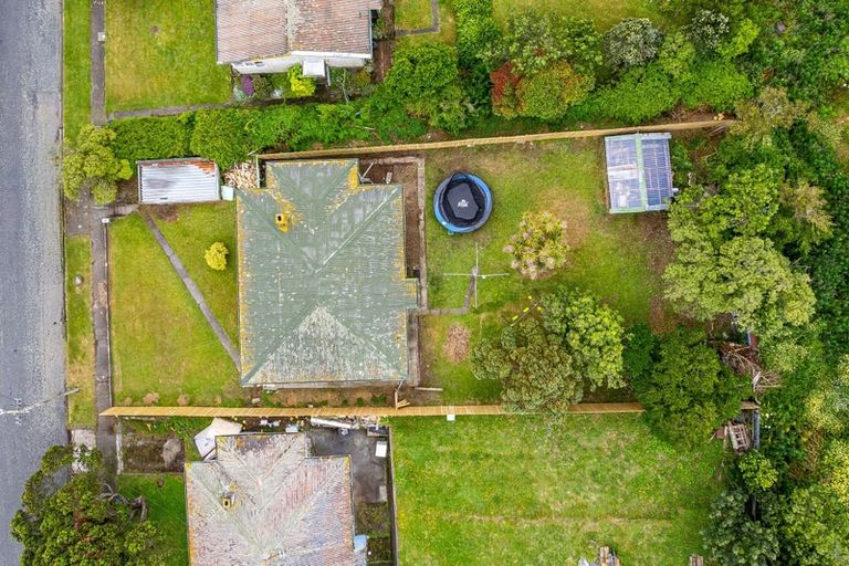 Photo of property in 15 Northumberland Street, Cannons Creek, Porirua, 5024