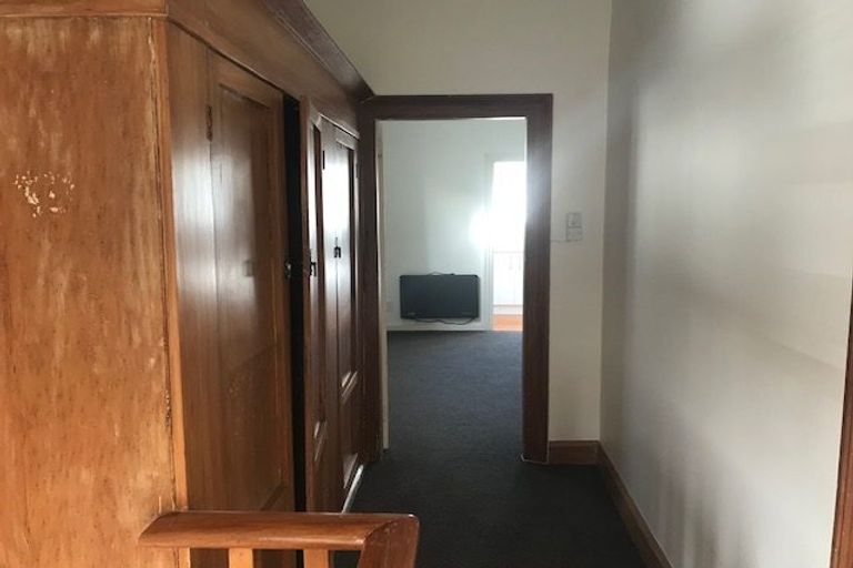 Photo of property in 130 Brougham Street, Mount Victoria, Wellington, 6011