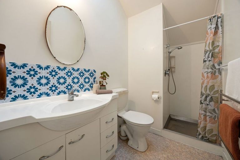 Photo of property in 6 Milburn Lane, Hillcrest, Hamilton, 3216