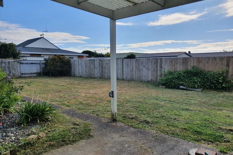 Photo of property in 20 Norfolk Street, Levin, 5510