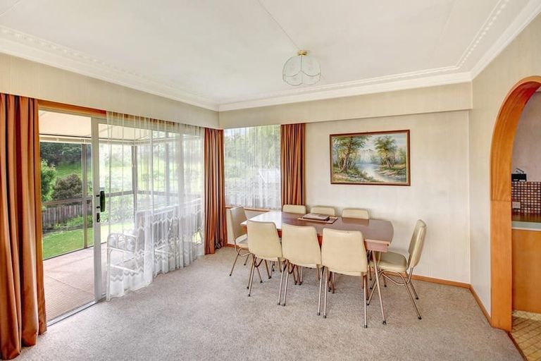 Photo of property in 15 Kinmont Crescent, Kinmont Park, Mosgiel, 9024