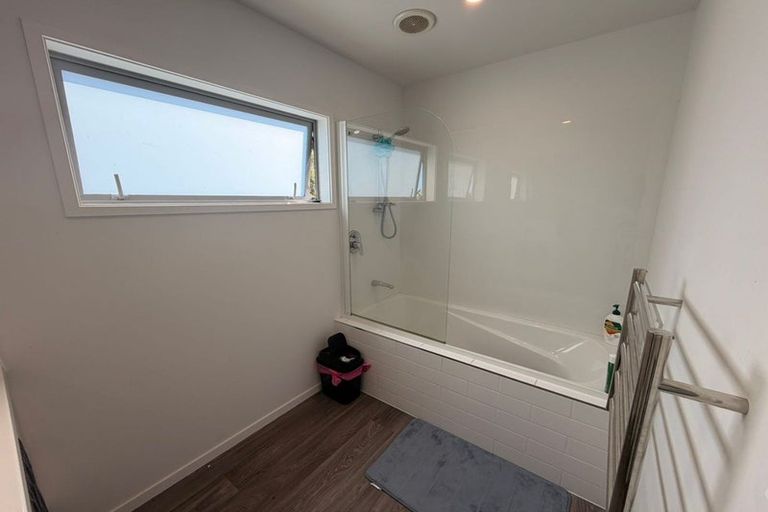 Photo of property in 40 Leo Street, Glen Eden, Auckland, 0602