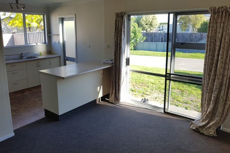 Photo of property in 2/47 Lanark Crescent, Tamatea, Napier, 4112
