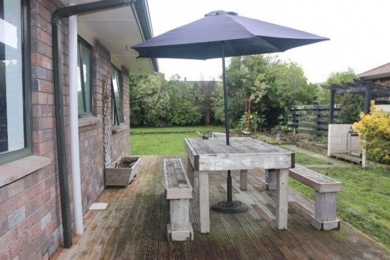 Photo of property in 163 James Line, Kelvin Grove, Palmerston North, 4414