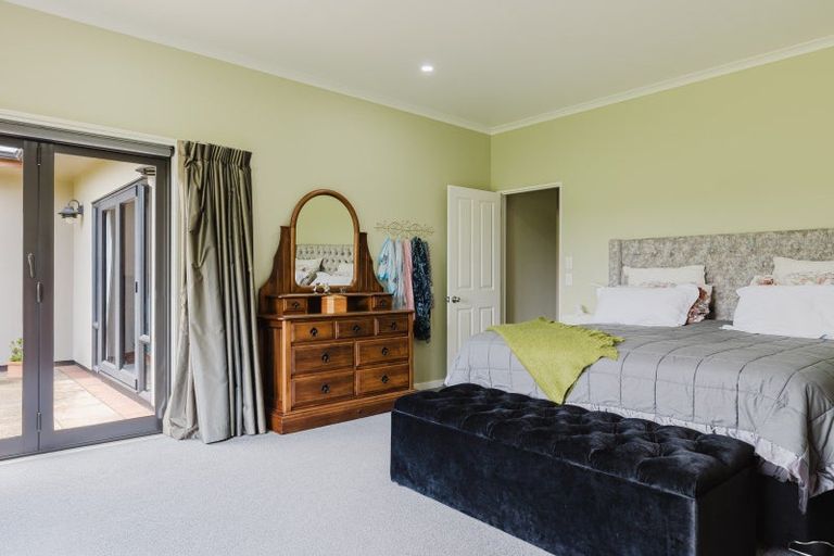 Photo of property in 52 Riccarton Road, Pahiatua, 4910