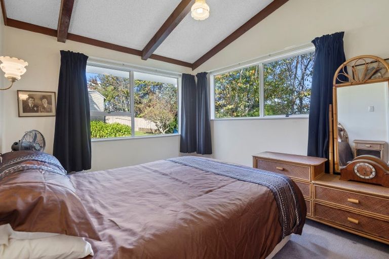 Photo of property in 24a Saint Ives Grove, Whalers Gate, New Plymouth, 4310