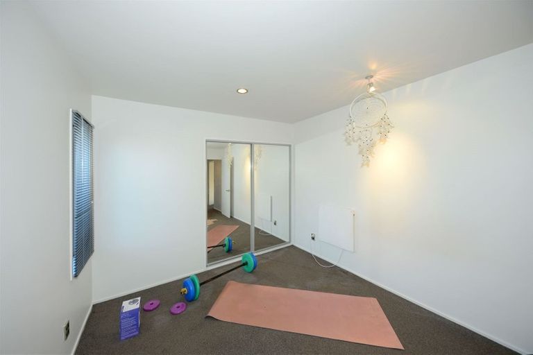 Photo of property in 6 Raphael Close, Rolleston, 7614