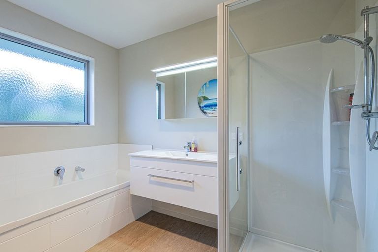 Photo of property in 544 Taraunui Road, Parua Bay, Onerahi, 0192