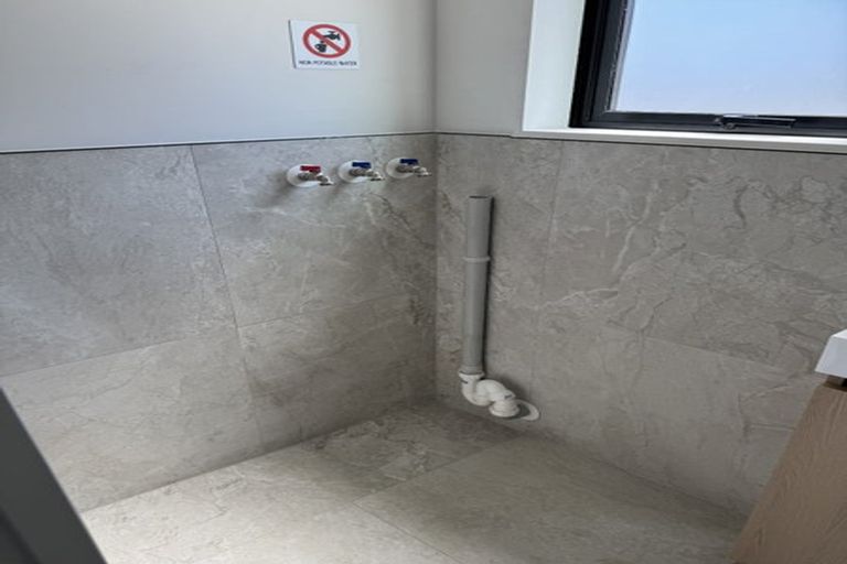 Photo of property in 2/61 Ridge Road, Howick, Auckland, 2014