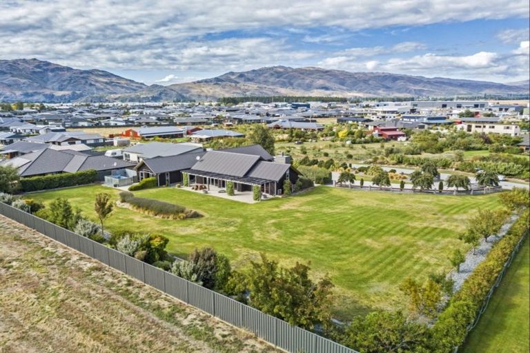 Photo of property in 6 Madison Lane, Cromwell, 9310