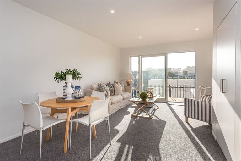 Photo of property in 140 Seaview Road, New Brighton, Christchurch, 8061