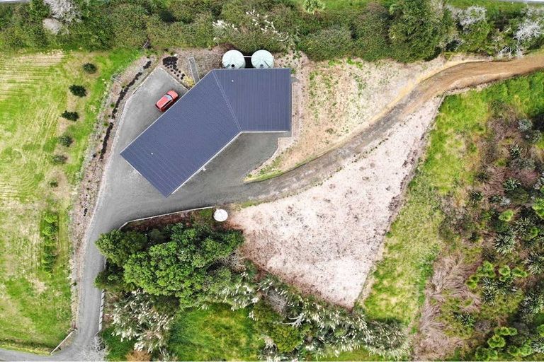 Photo of property in 607 Kaipara Coast Highway, Kaukapakapa, 0871