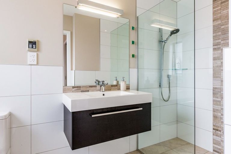 Photo of property in 50 Endeavour Drive, Whitby, Porirua, 5024